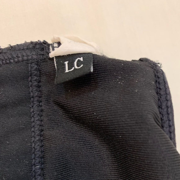 Jo and Jax Flutter top - Picture 5 of 5